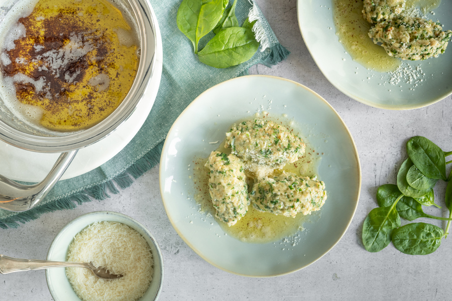Spinach dumplings (Grison style)