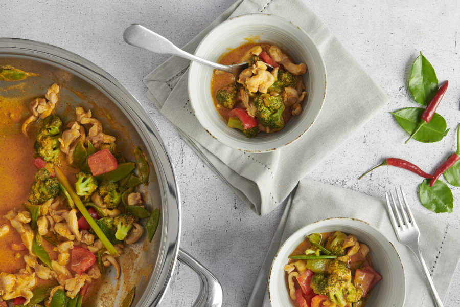 Red Thai curry with chicken