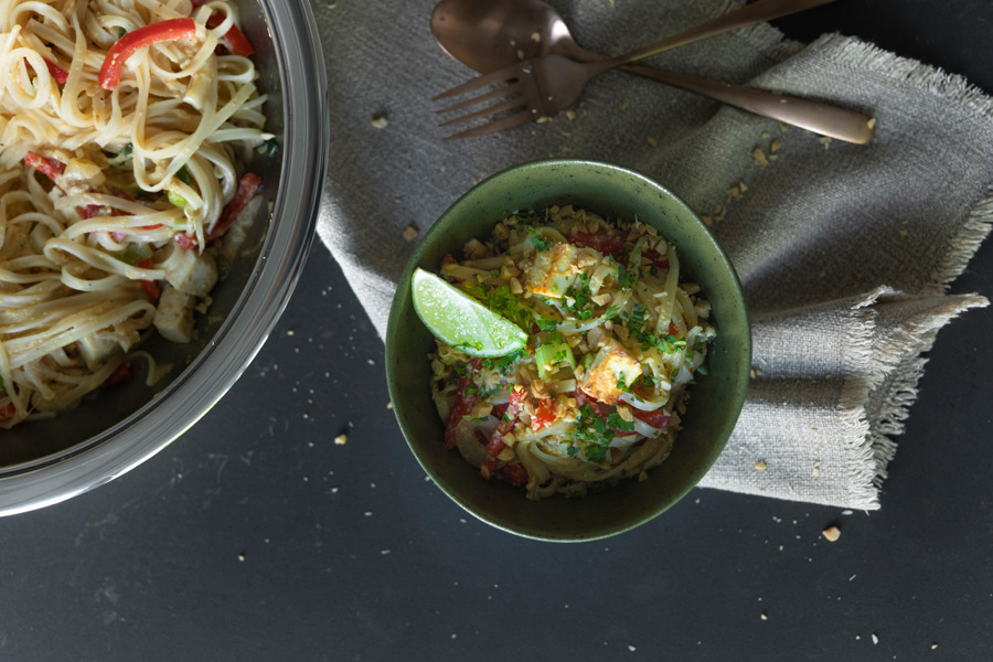 Pad Thai (pan-fried noodles with egg and tofu)