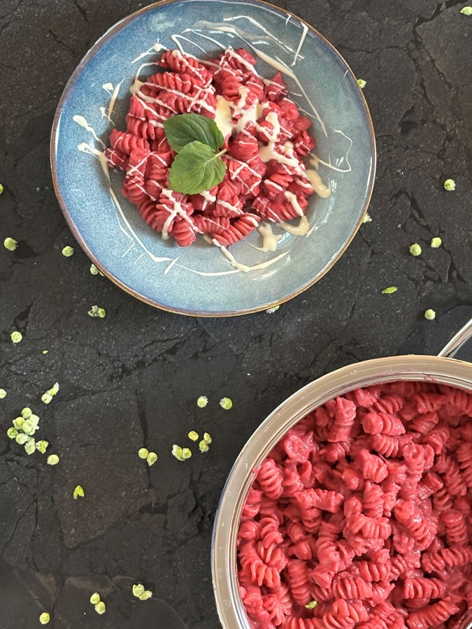 Beetroot pasta (pink pasta)
