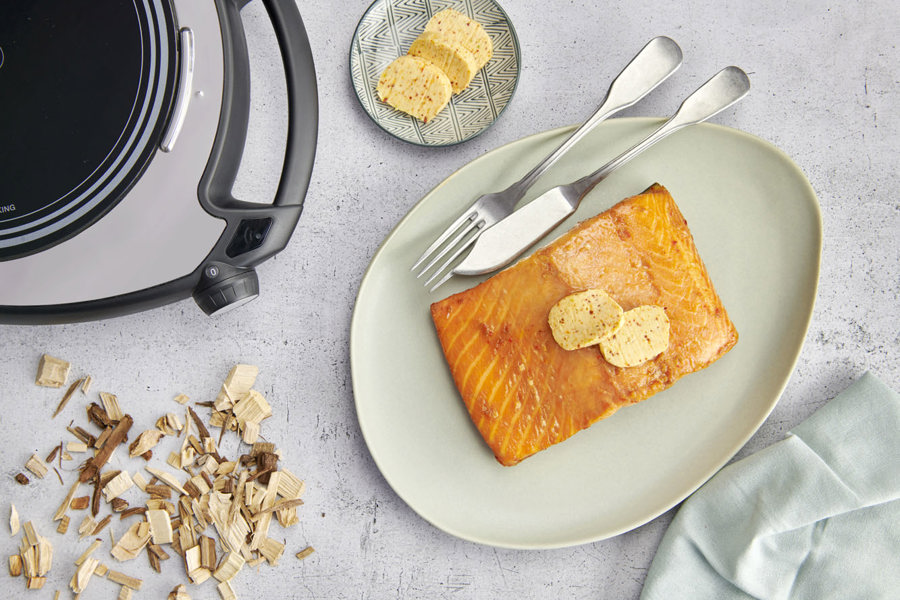 Warm smoked salmon with chili butter