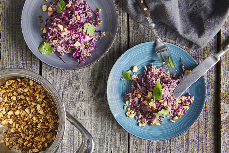Red cabbage salad with ginger-sesame dressing