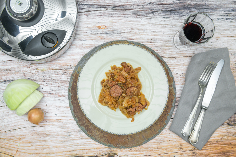 Bigos (Layered white cabbage stew)