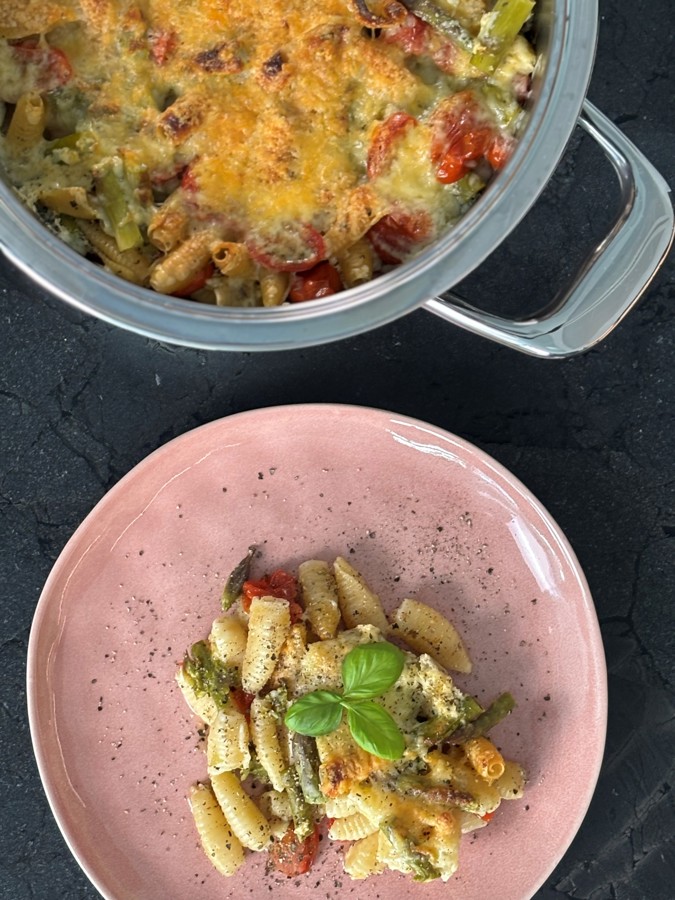Nudelauflauf mit grünem Spargel