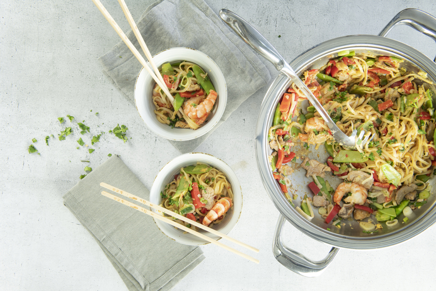 Bami Goreng with shrimps