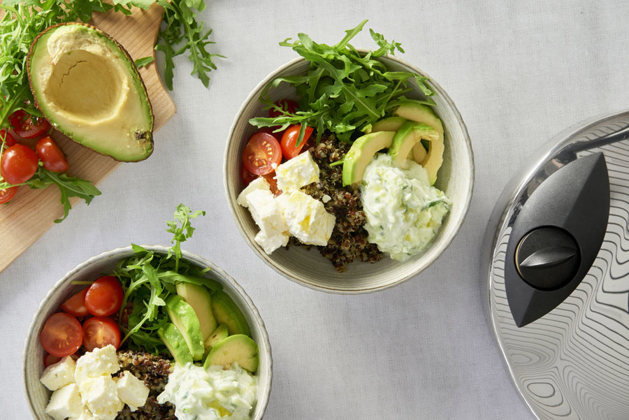 Quinoa bowl with rocket and feta