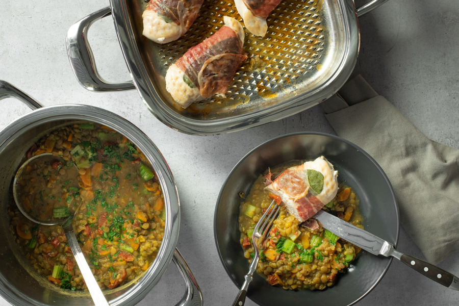 Lentils with sage chicken