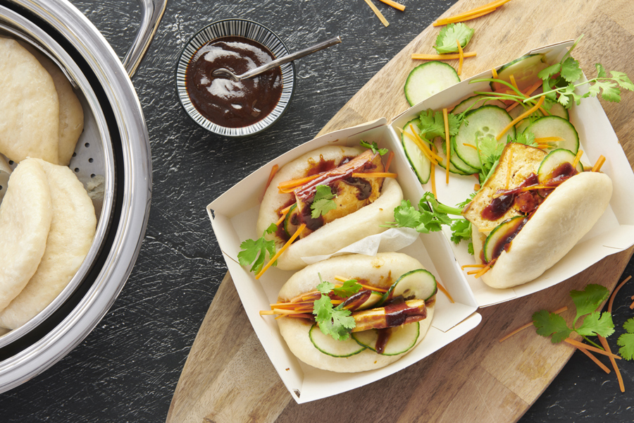 Bao buns with tofu
