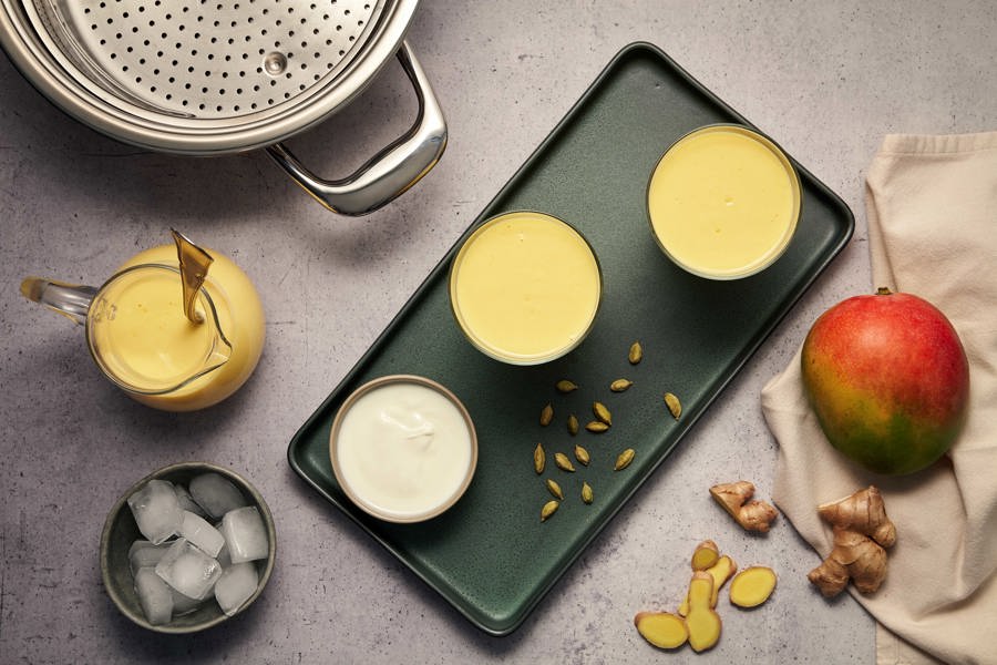 Mango lassi with ginger