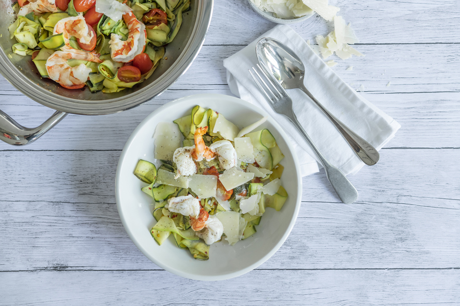 Noodles di zucchine con gamberetti