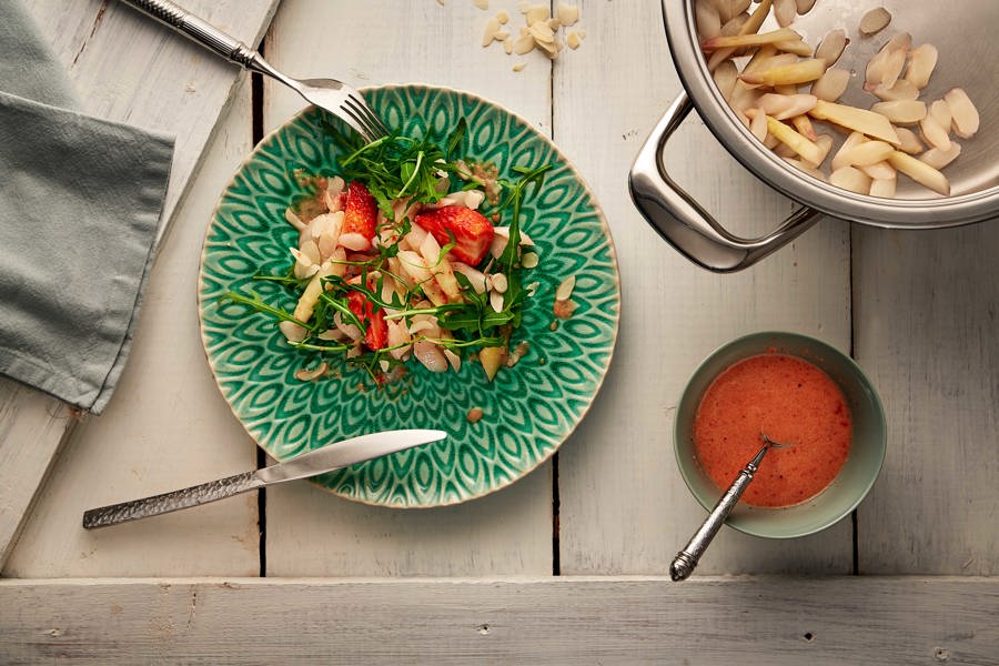 Asparagus and strawberry salad