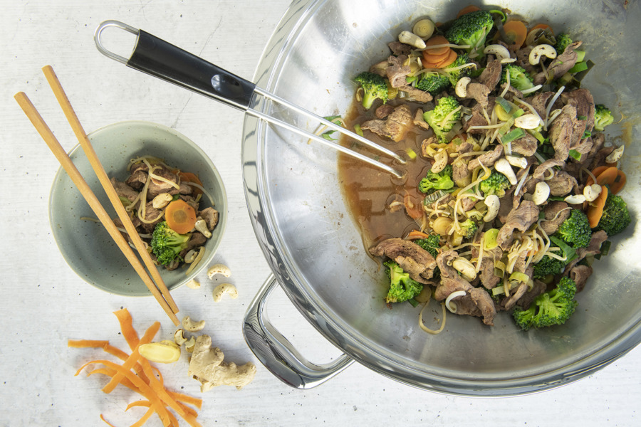 Strips of duck breast in a spicy orange sauce