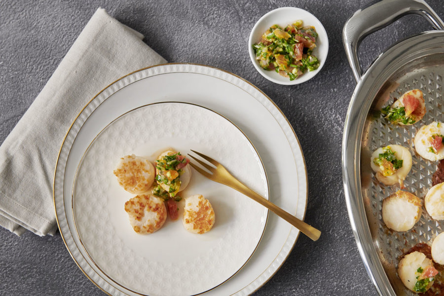 Seared Scallops with Orange-Herb Salsa