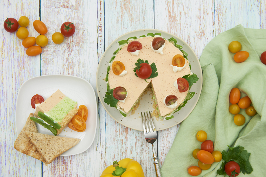 Vegetable and curd cake