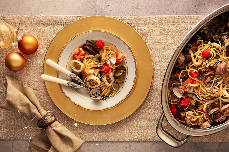 Spaghetti with seafood