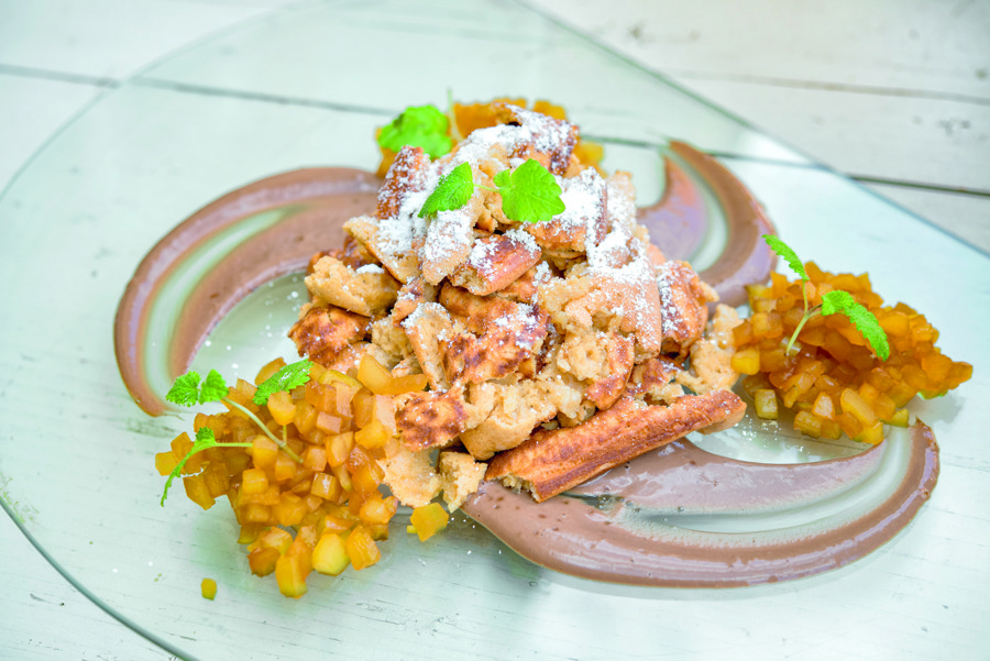 Spiced “Kaiserschmarrn” (shredded pancake) with apple & pear chutney
