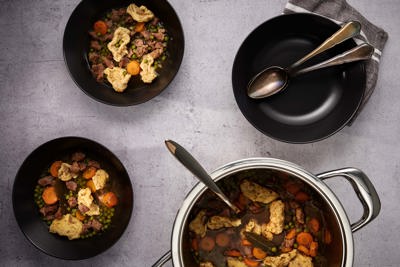 Image of the recipe Gulaš s graškom i noklicama