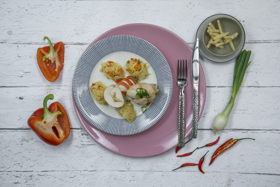 Hähnchenroulade auf Eierreis