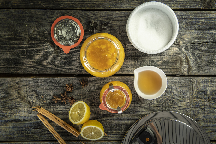 Christmassy orange jam