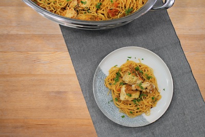 Image of the recipe Frango com esparguete em molho de tomate