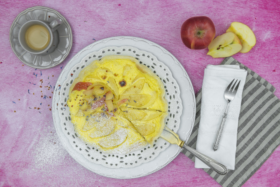 Swiss Apple tart (Apfelwähe)