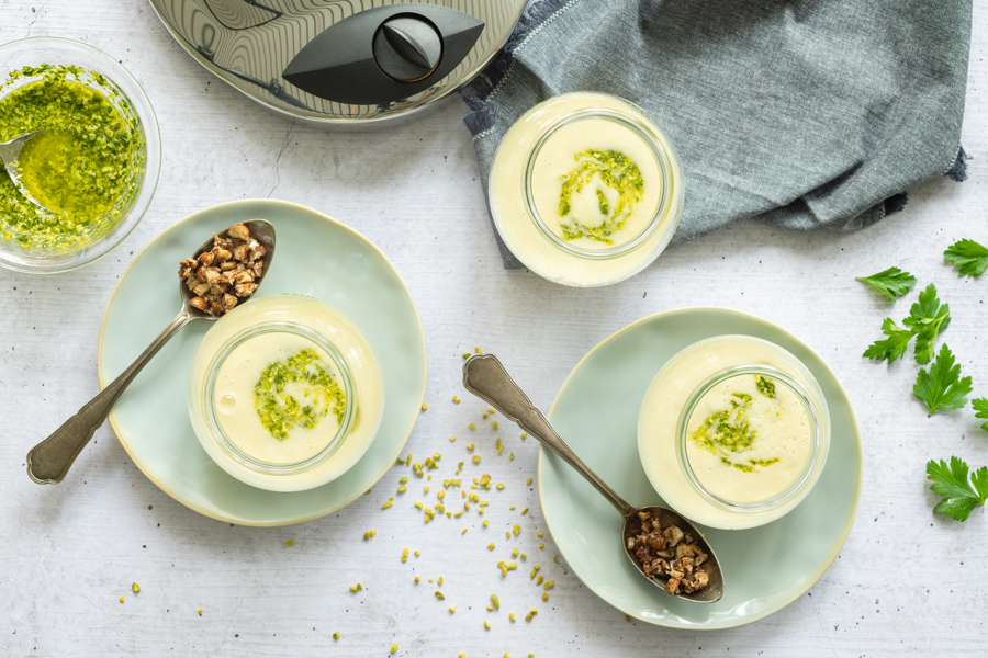 Parsnip soup with two different toppings