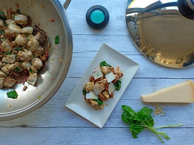 Image of the recipe Salteado de pollo al pesto