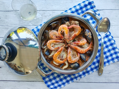 Image of the recipe Cazuela de corvina y marisco