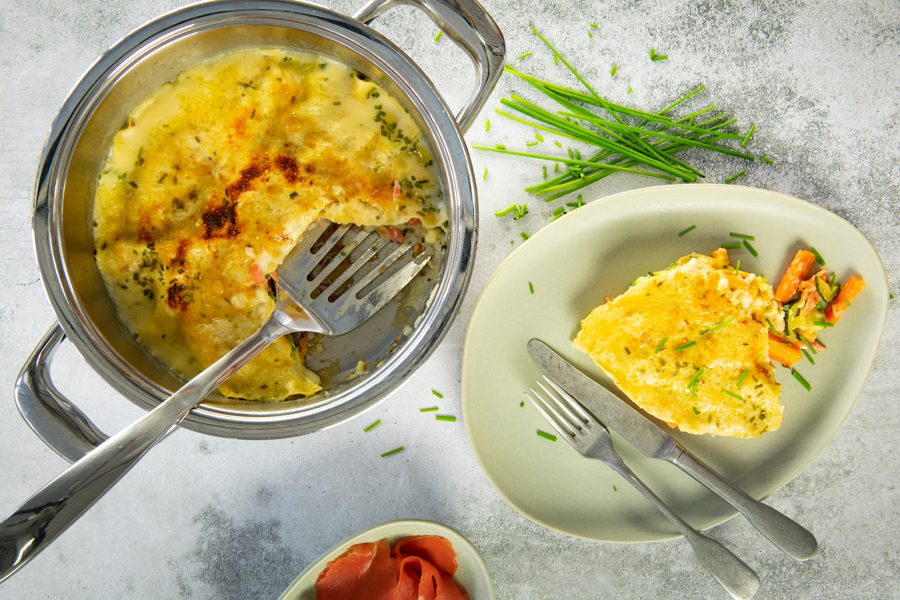 Salmon lasagna with zucchini