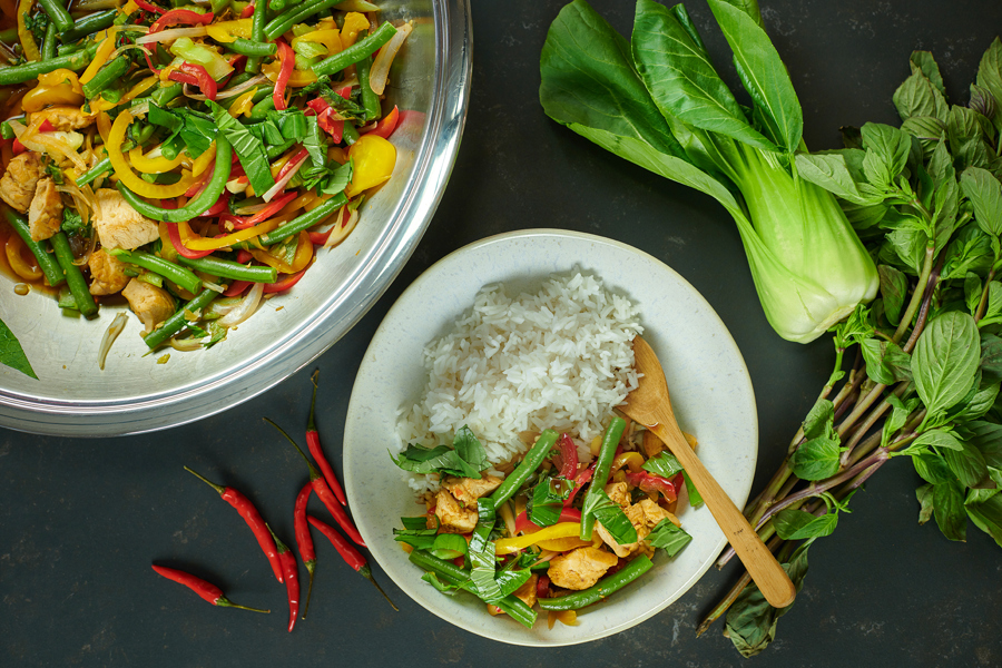 Phat kaphrau Style Chicken Wok