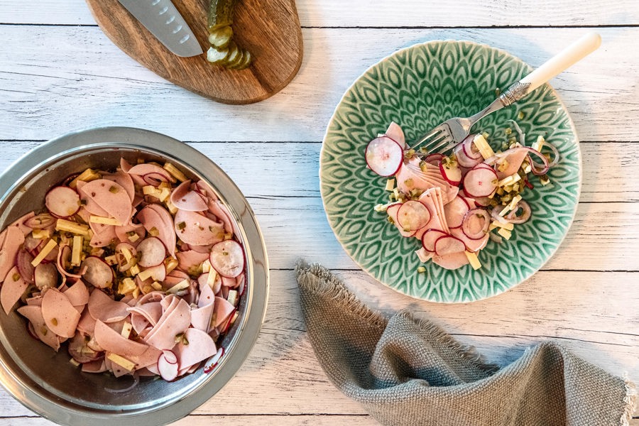 Sausage & cheese salad