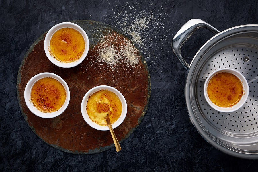 Crème brûlée with passionfruit