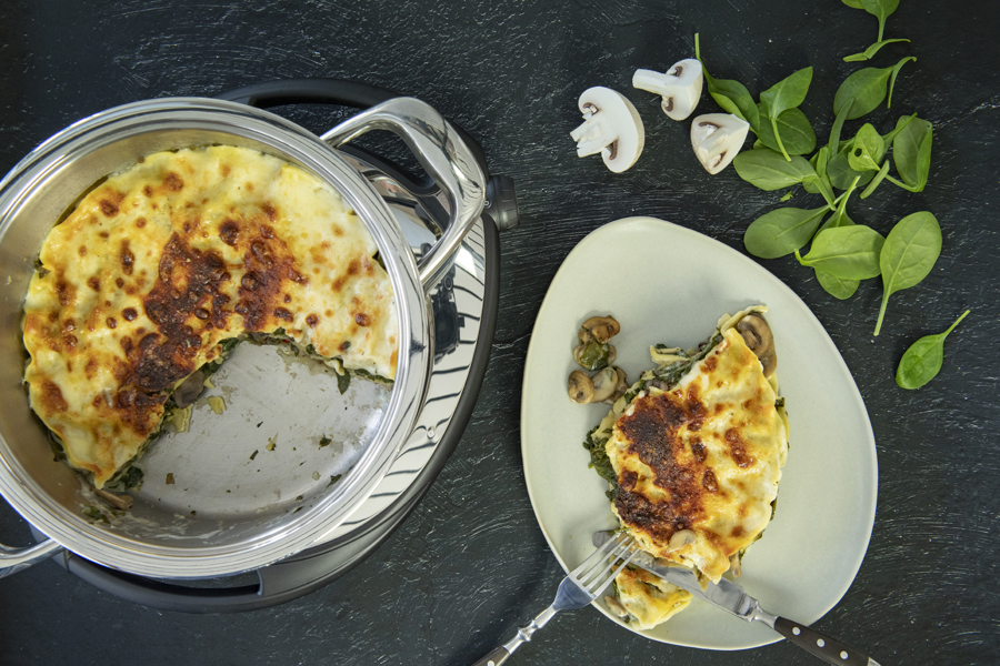 Mushroom lasagne with spinach