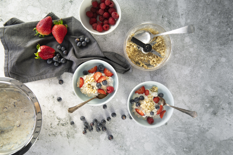 Oat muesli with berries for kids