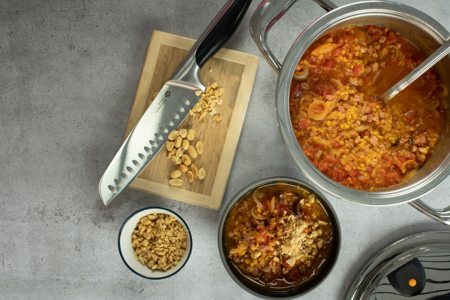Lentil soup with bacon and peanuts