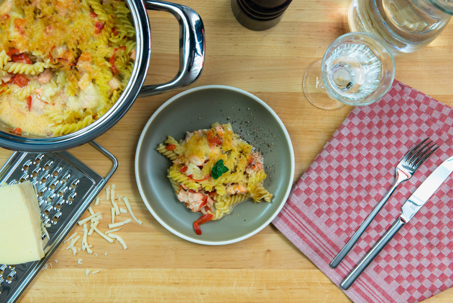 Pasta bake with salmon