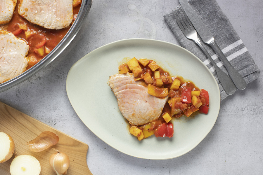 Tuna with roasted vegetables