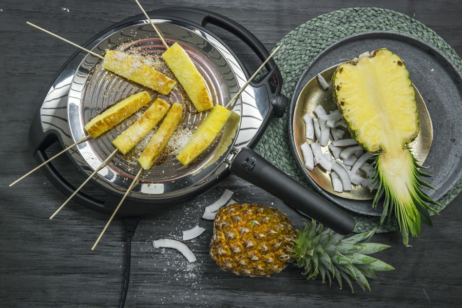 Roasted pineapple skewers