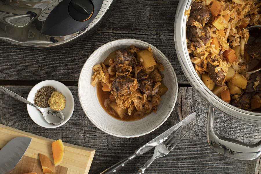 Autumn lamb goulash